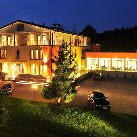 Centrum Wypoczynkowo-Konferencyjne Solaris Łazy Exterior foto